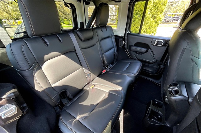 2025 Jeep Wrangler Willys photo 21