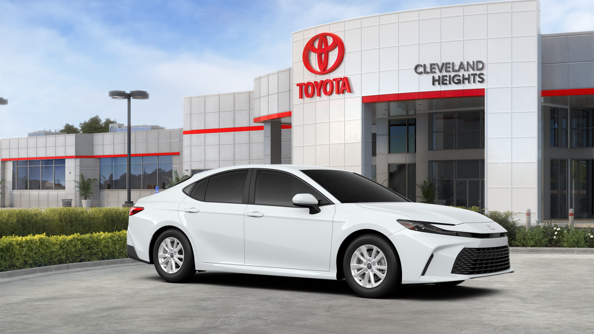 2026 Toyota Camry LE photo 13