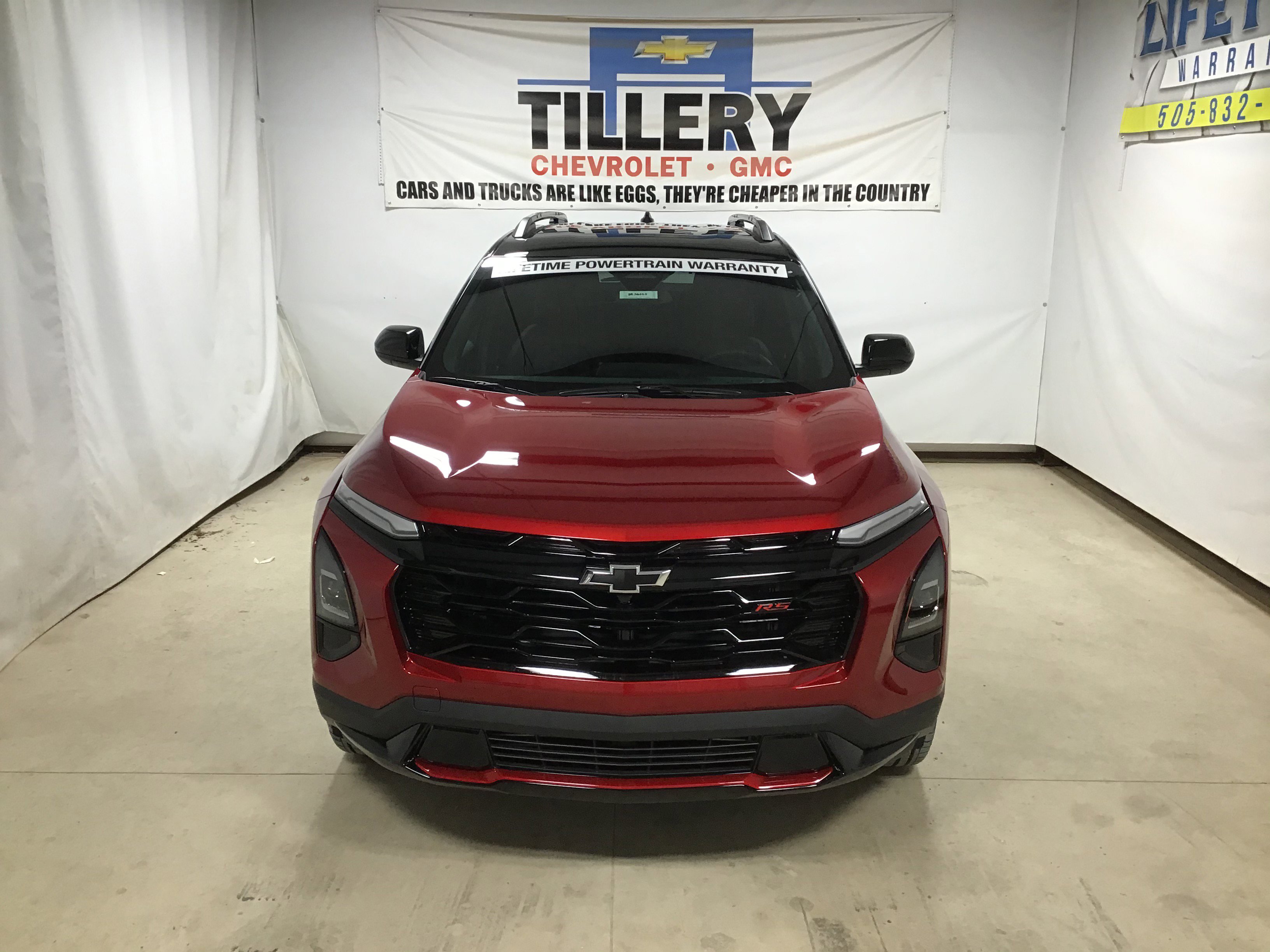 2026 Chevrolet Equinox RS photo 2