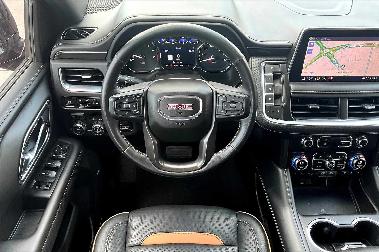 2021 Gmc Yukon XL AT4 photo 5