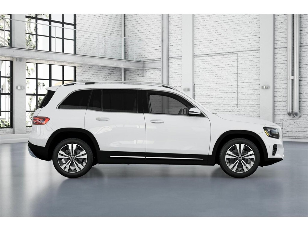 2025 Mercedes Benz GLB 250 4MATIC photo 2