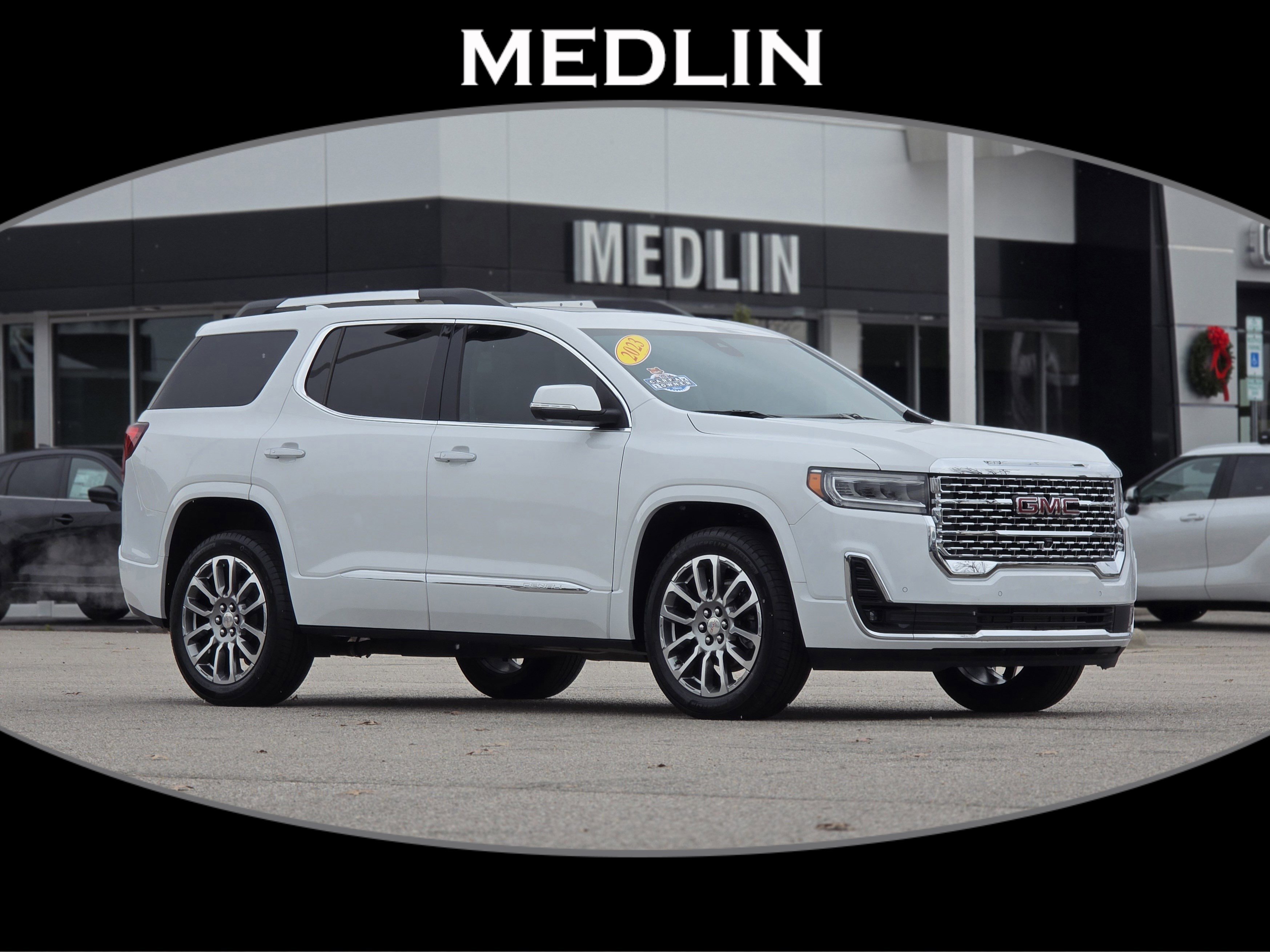 2023 GMC Acadia Denali's photo