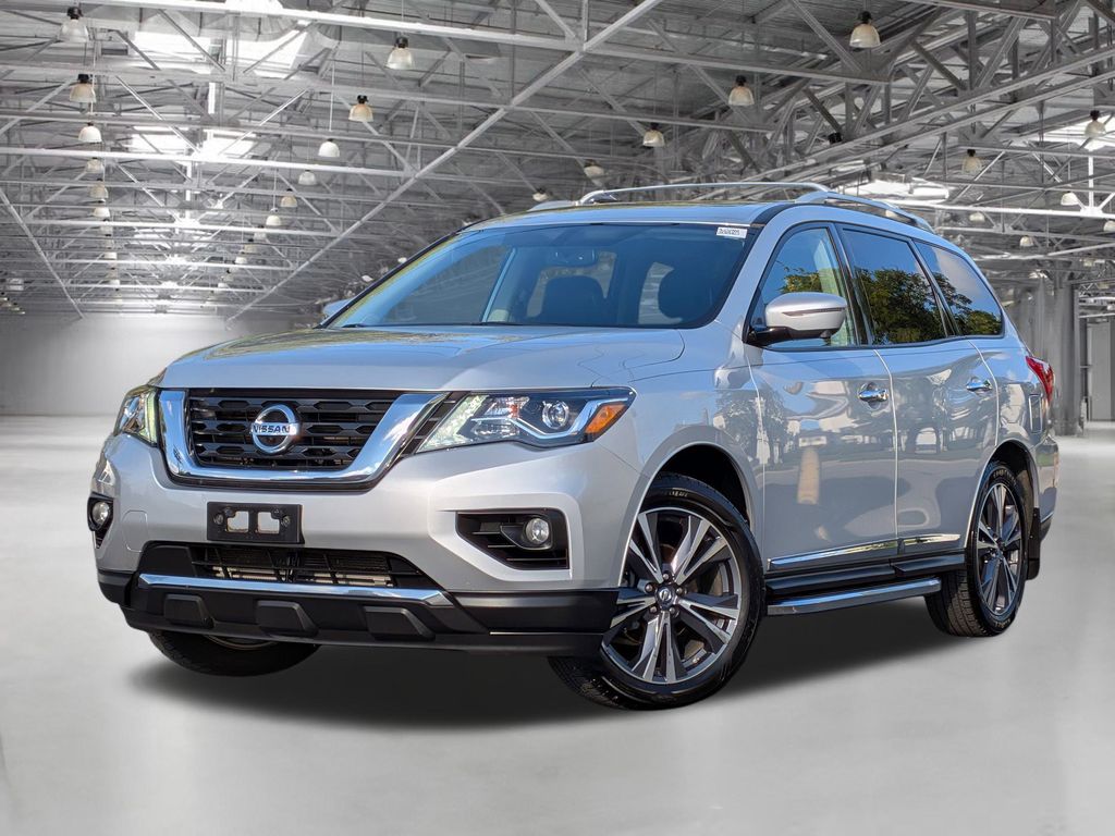 2018 Nissan Pathfinder Platinum