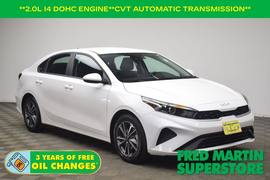 2024 Kia Forte LXS's photo