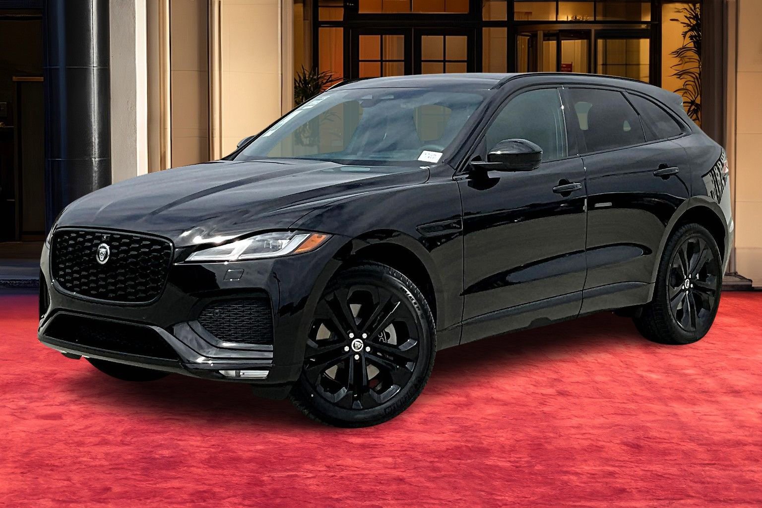 2026 Jaguar F-Pace R-Dynamic S's photo