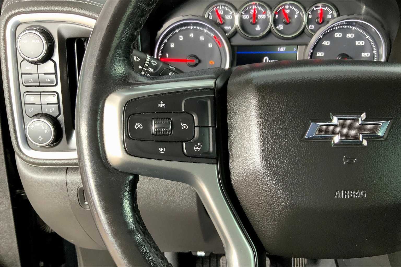 2021 Chevrolet Silverado 1500 RST photo 20
