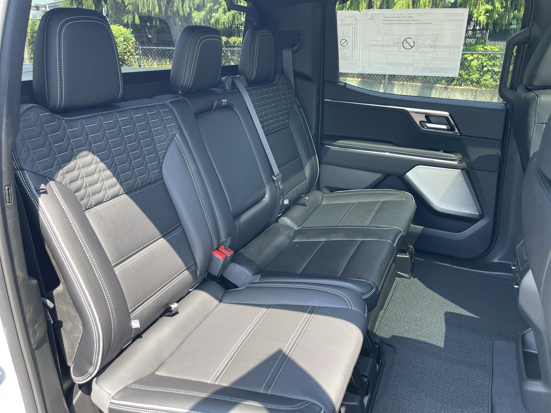 2025 Gmc Sierra Denali photo 27