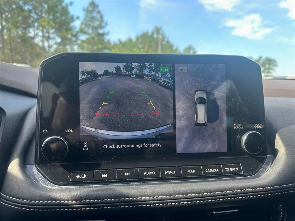 2021 Nissan Rogue SL photo 21
