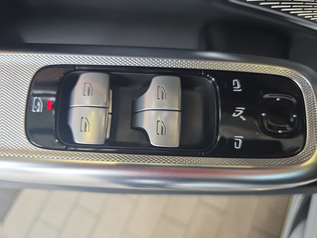 2025 Mercedes Benz E AMG 4MATIC photo 27