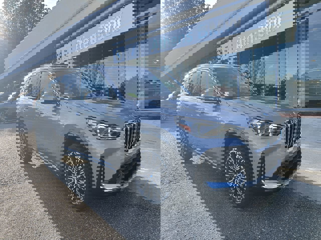 2026 BMW X1 28i's photo