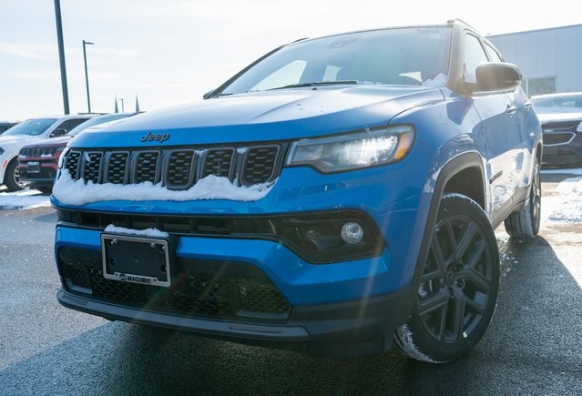 2026 Jeep Compass Limited Altitude's photo