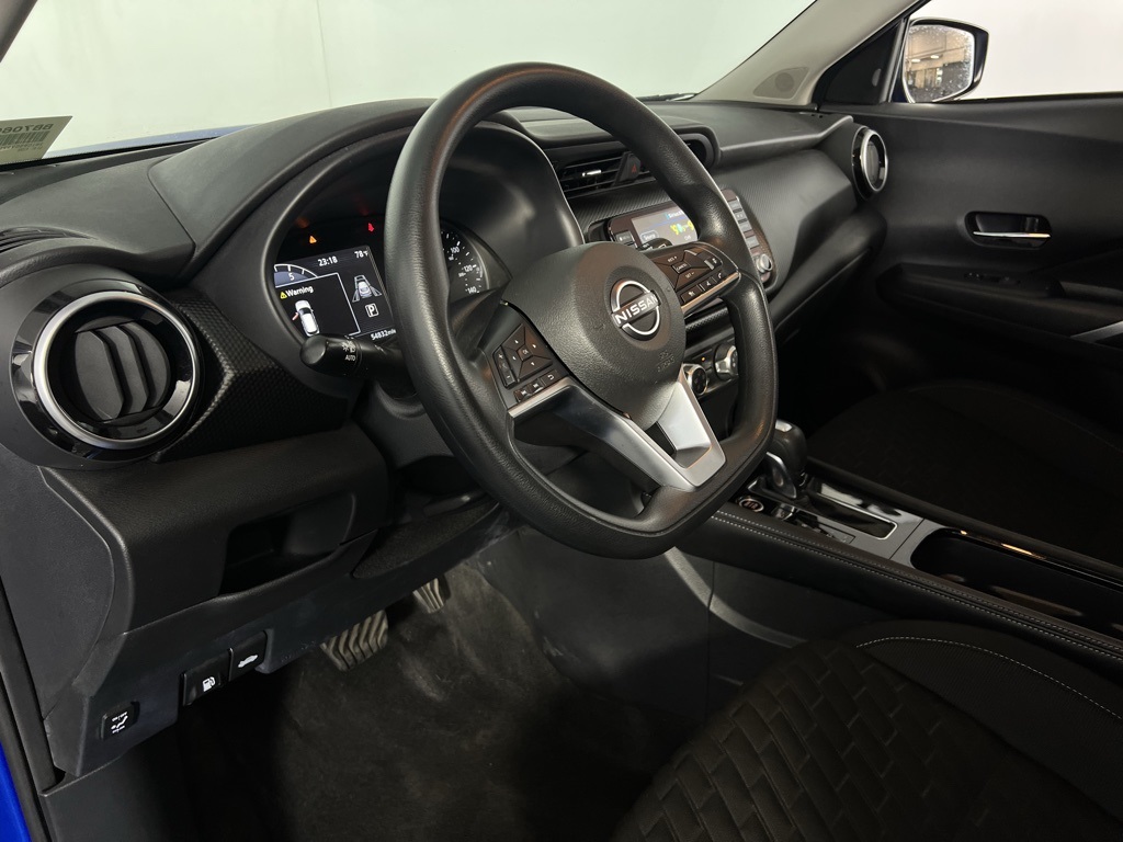 2023 Nissan Kicks SV photo 17