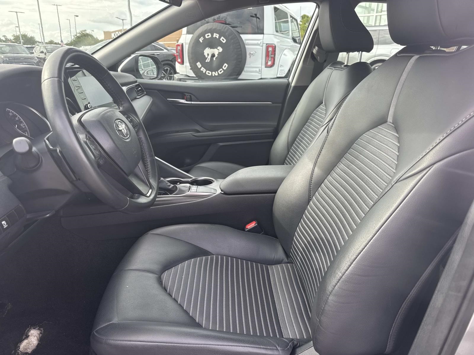 2024 Toyota Camry SE photo 14