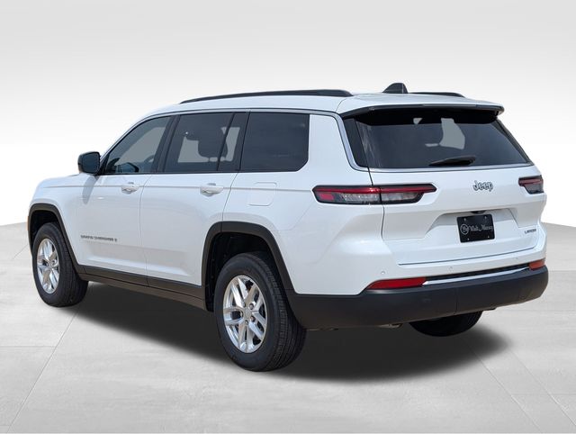 2025 Jeep Grand Cherokee Laredo X photo 3
