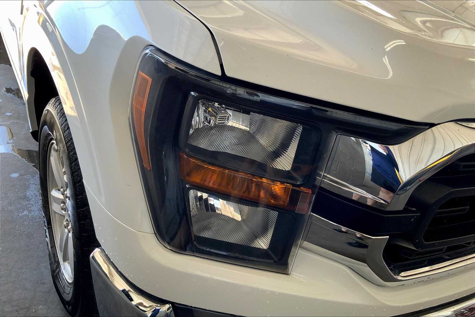 2023 Ford F-150 XLT photo 24