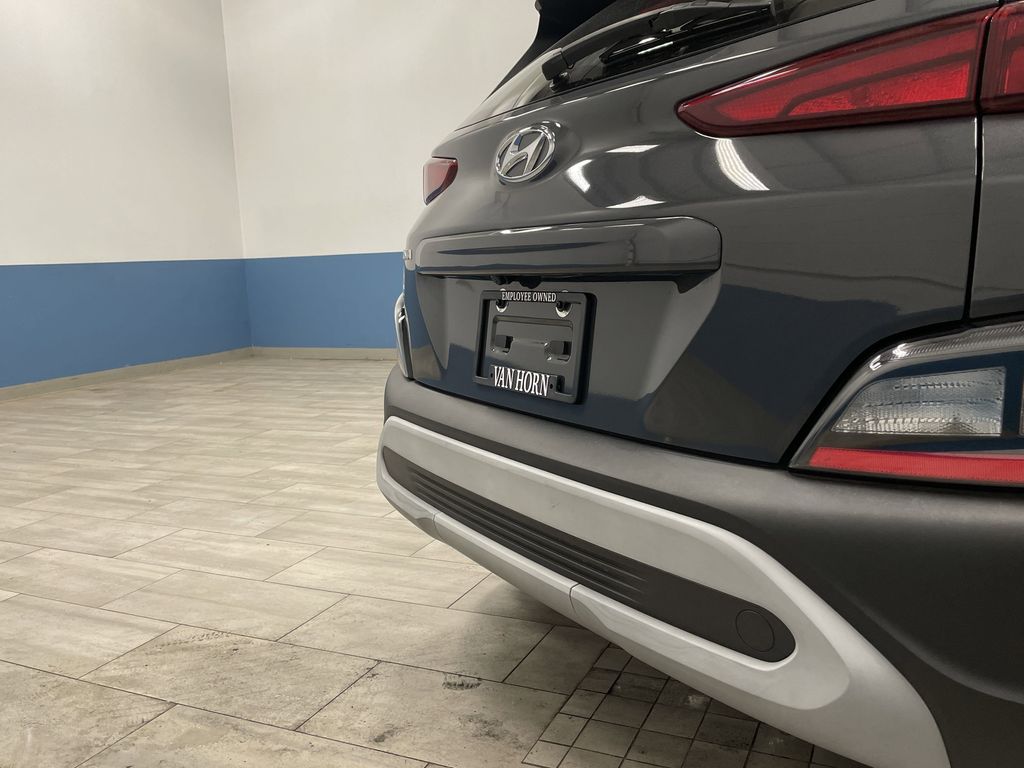2023 Hyundai Kona SE photo 24