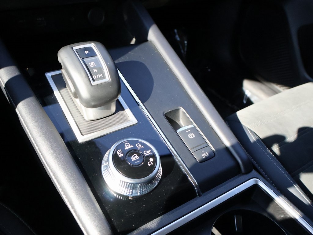 2024 Mitsubishi Outlander SE photo 39
