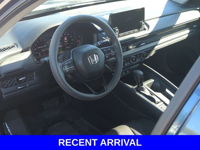 2025 Honda Accord SE photo 2