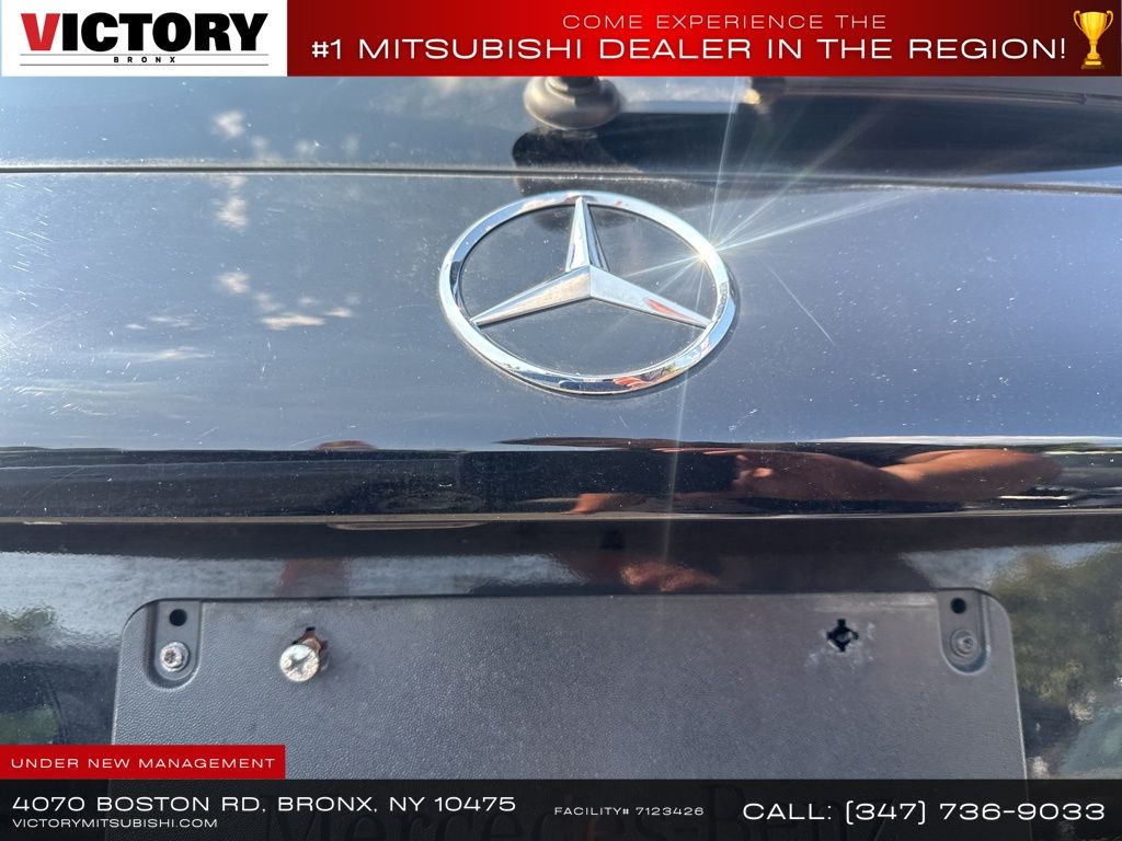 2020 Mercedes Benz GLC 300 4MATIC photo 4