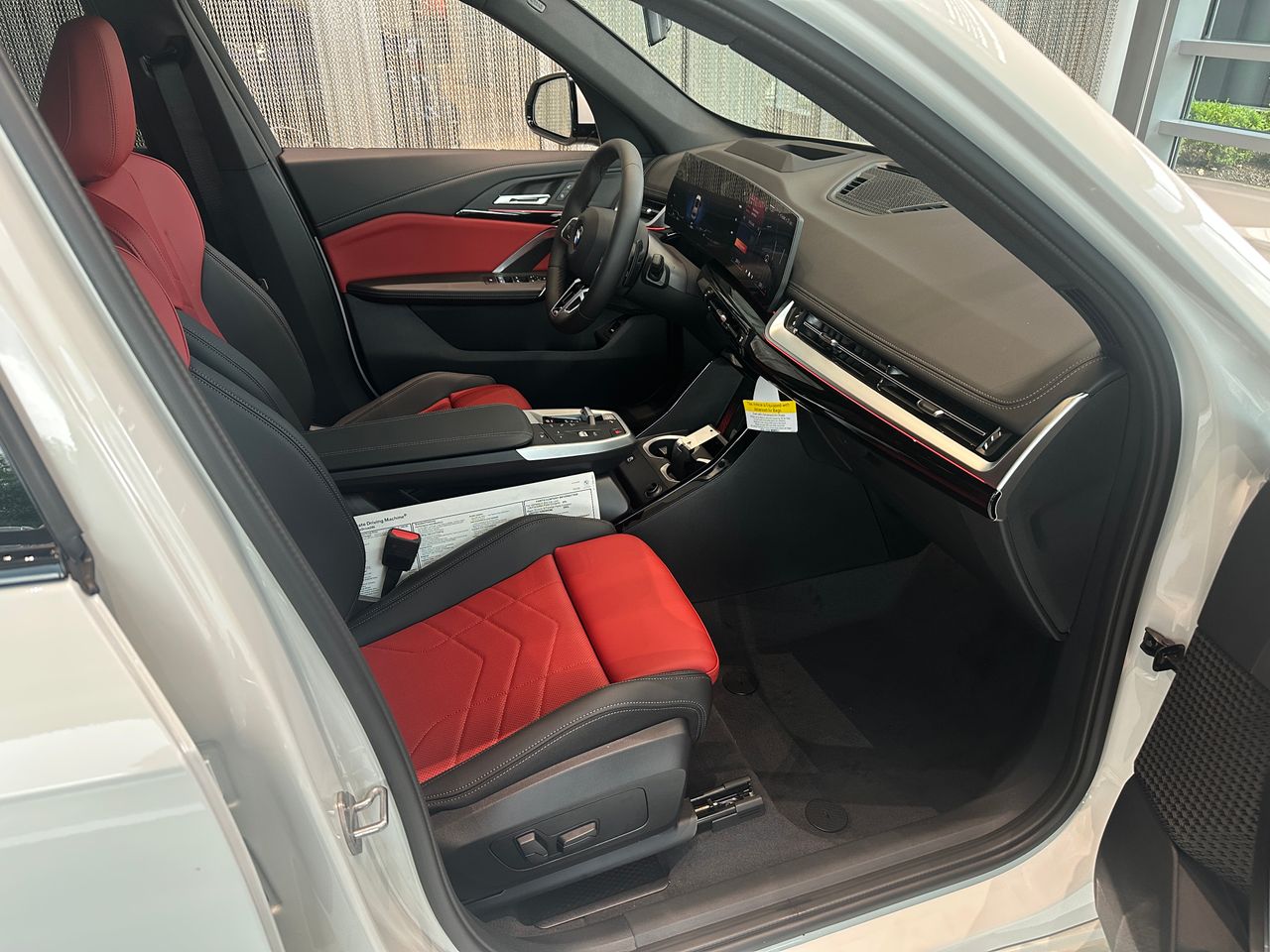 New 2025 Alpine White BMW xDrive28i image 13