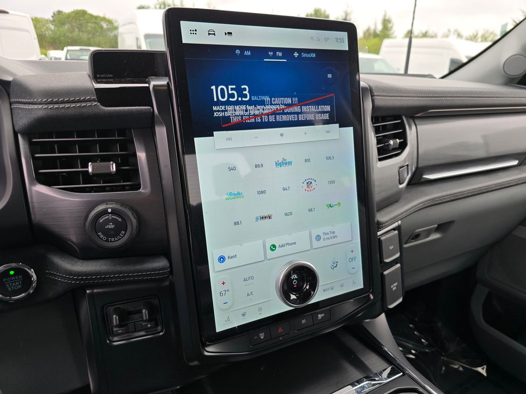 2025 Ford F-150 Lightning photo 20