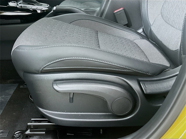 2024 Kia Seltos X-Line photo 16