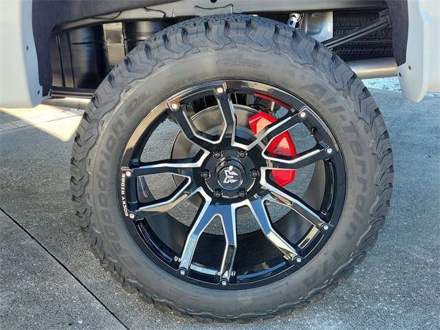 2025 Chevrolet Silverado 1500 RST photo 3