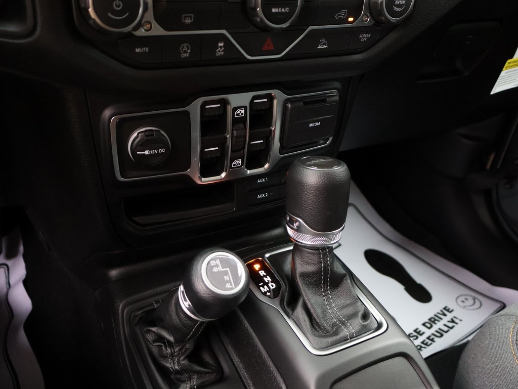 2025 Jeep Gladiator Sport S photo 34