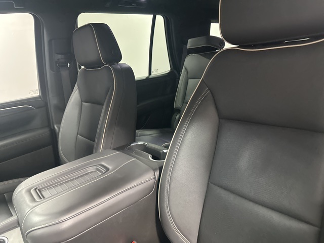 2023 Gmc Yukon SLT photo 13