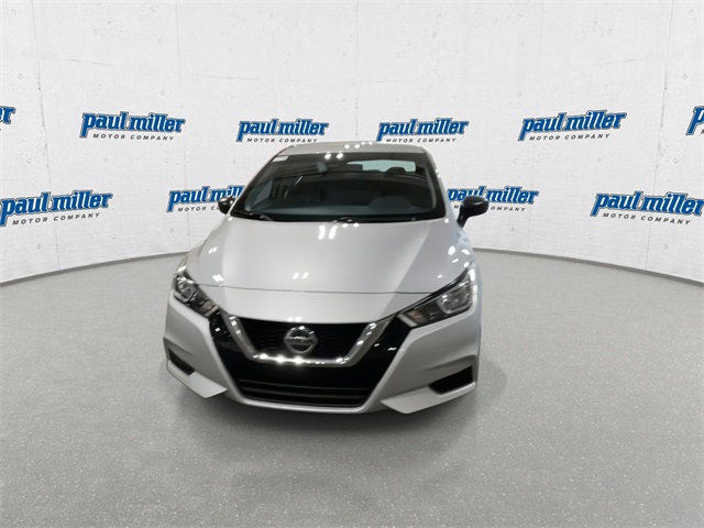 2022 Nissan Versa 1.6 S photo 4