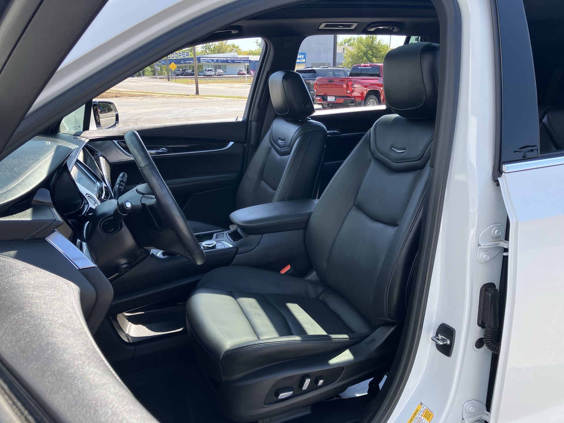 2023 Cadillac XT6 Premium Luxury photo 12