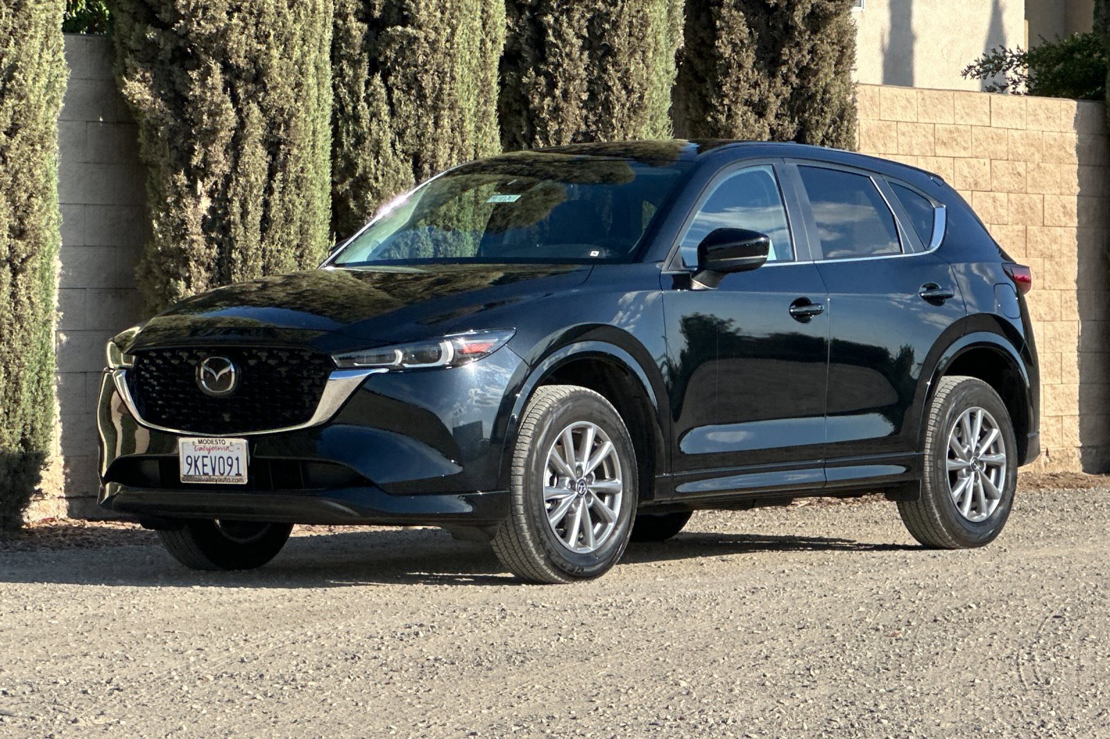 2025 Mazda CX-5 2.5 Select photo 5