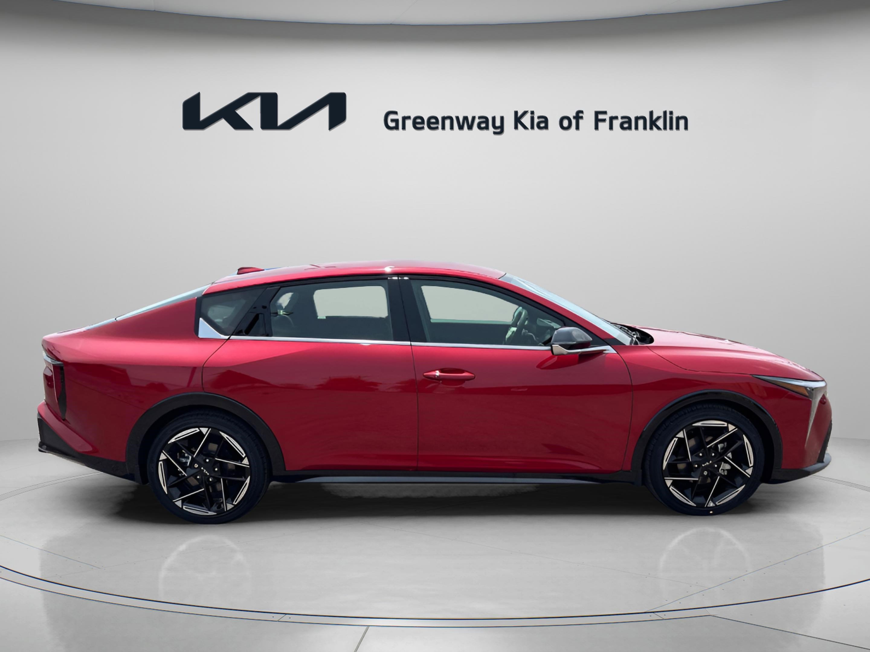 2025 Kia K4 GT-Line photo 8
