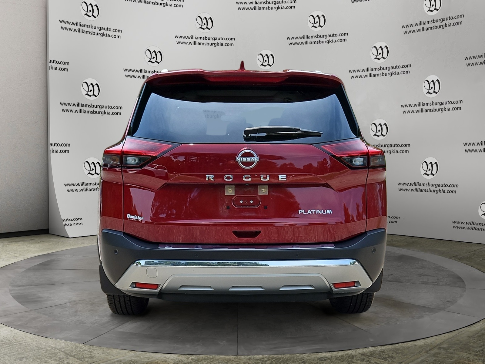 2023 Nissan Rogue Platinum photo 4