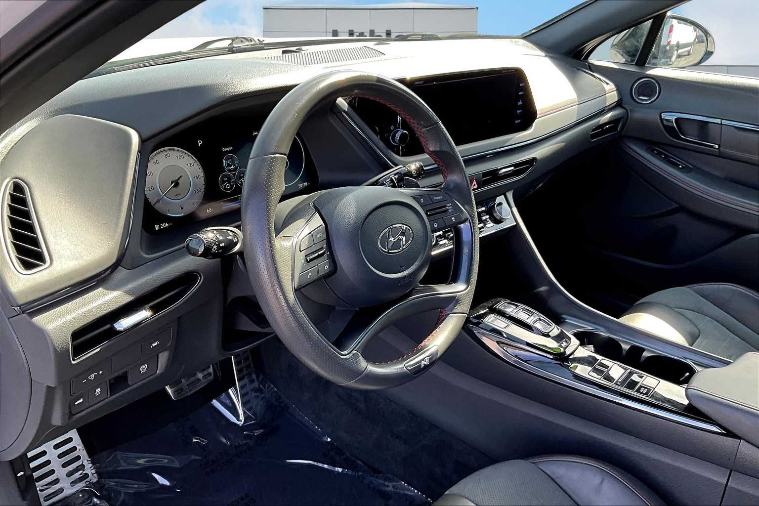 2023 Hyundai Sonata N Line photo 2