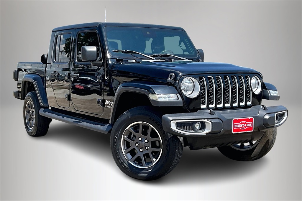 2020 Jeep Gladiator Overland's photo