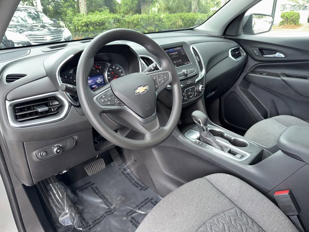 2023 Chevrolet Equinox LT photo 21