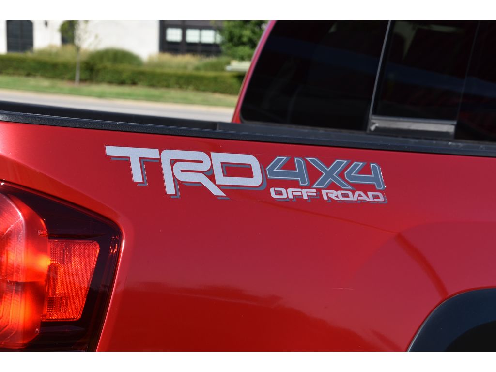 2019 Toyota Tacoma TRD 4x4 photo 23