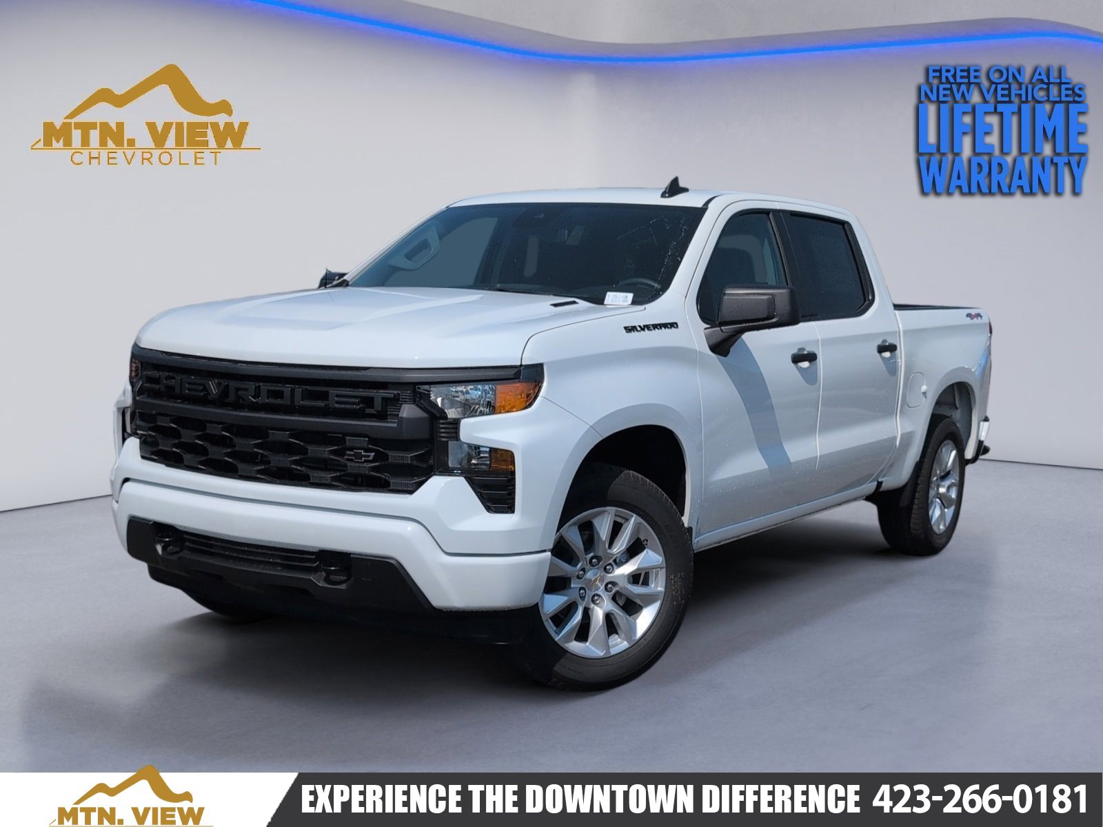 2025 Chevrolet Silverado Base's photo