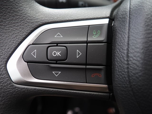 2025 Jeep Compass Sport photo 18