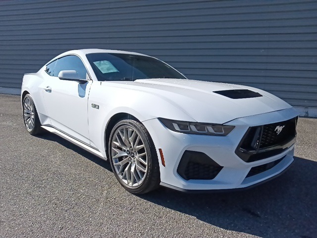 2024 Ford Mustang GT Premium's photo