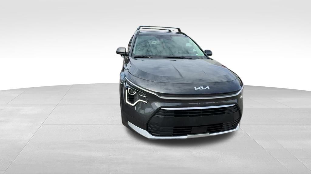 2025 Kia Niro EX photo 9