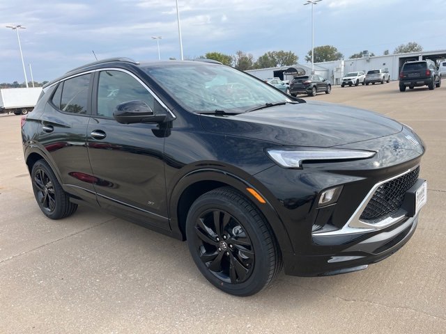 2026 Buick Encore GX Sport Touring's photo