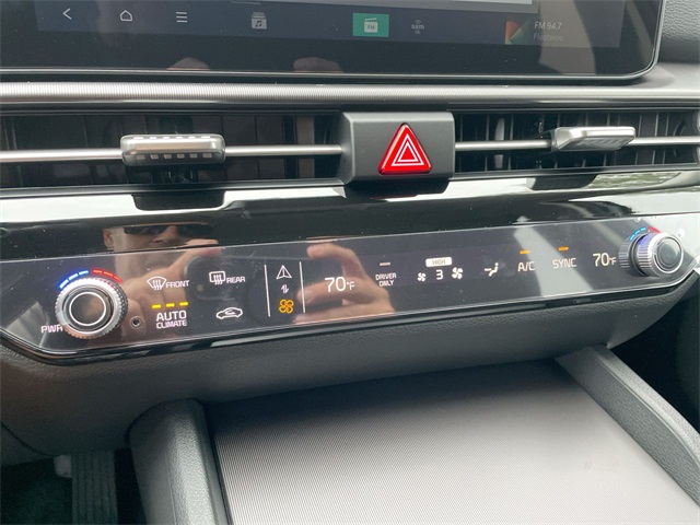2026 Kia Sportage Hybrid EX photo 37