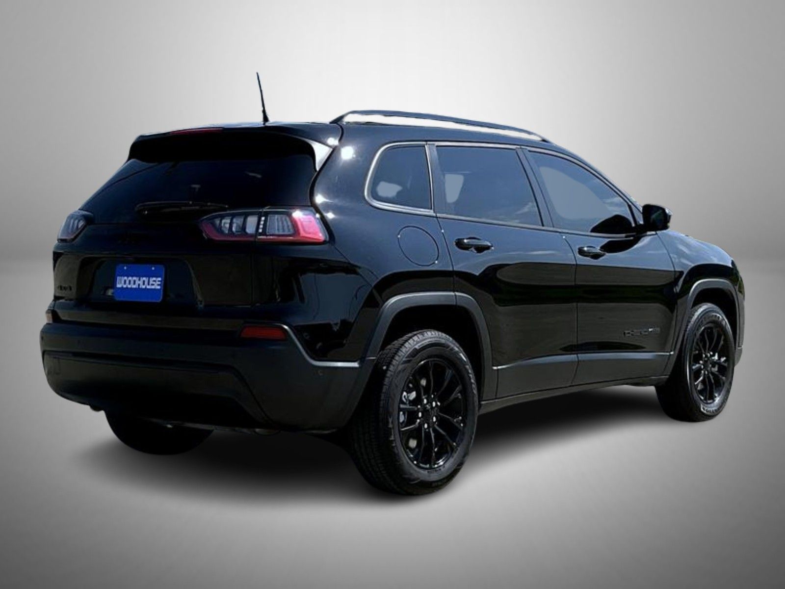 2023 Jeep Cherokee Altitude photo 3