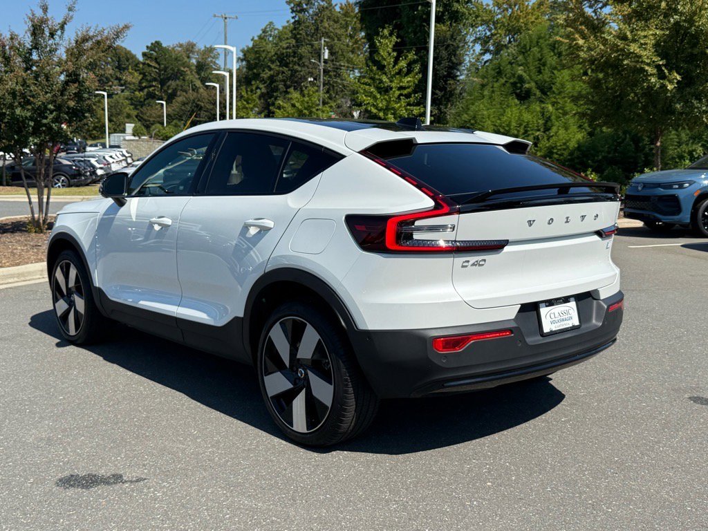 2024 Volvo C40 Recharge Plus photo 16