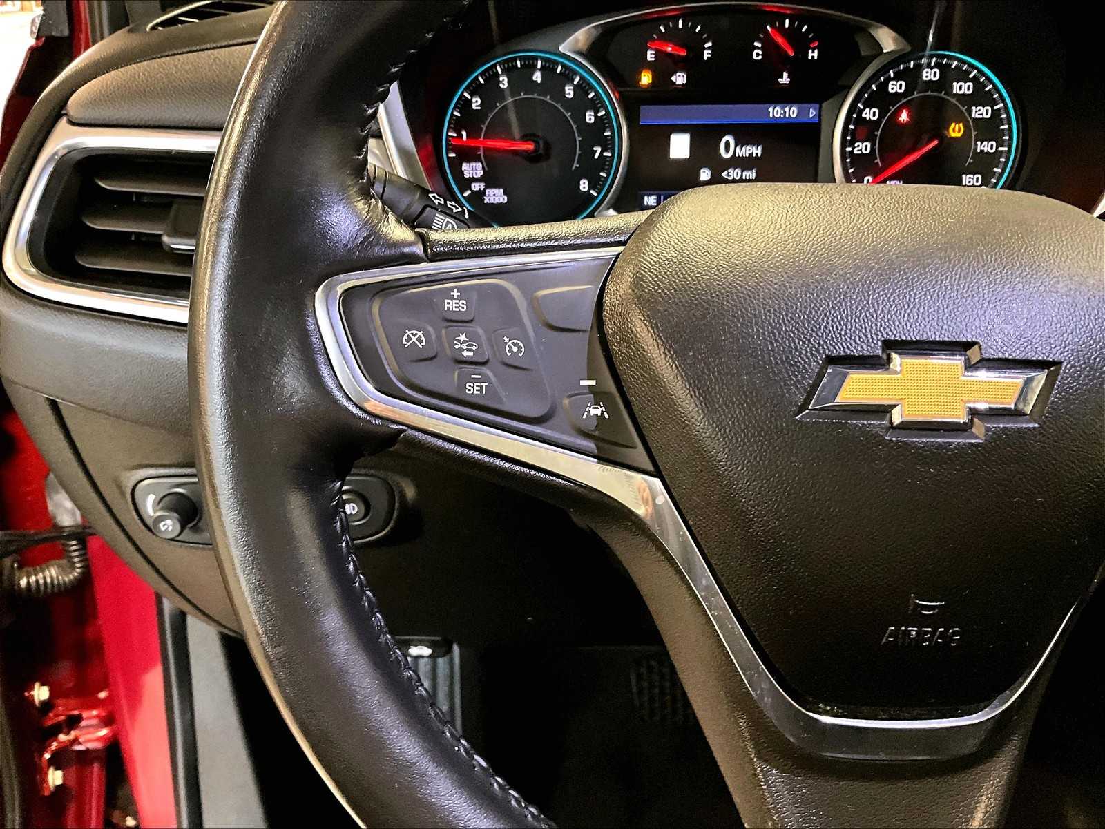 2020 Chevrolet Equinox LT photo 23