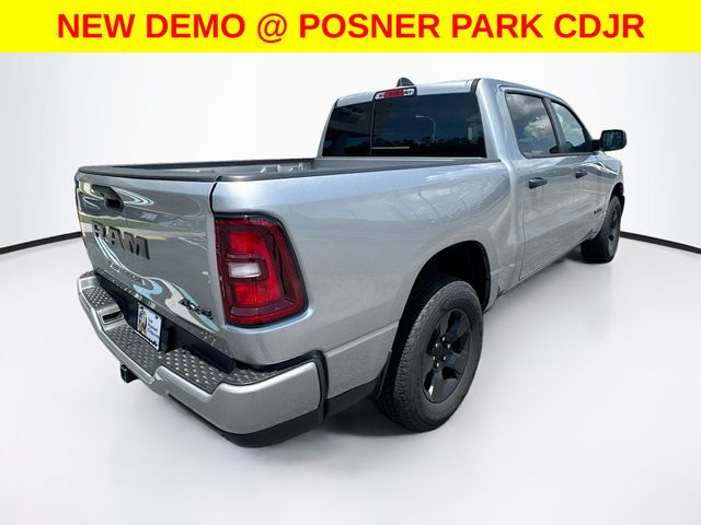 2025 Ram 1500 Tradesman photo 4
