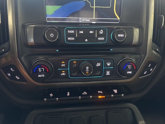 2018 Chevrolet Silverado 3500HD LTZ photo 26