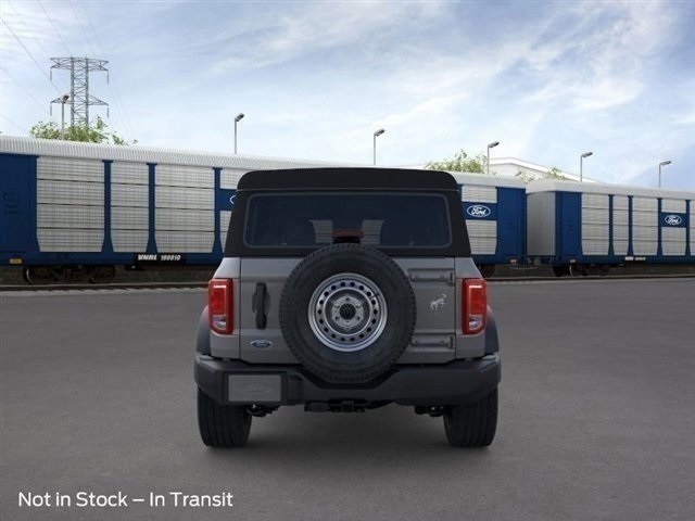 2025 Ford Bronco Base photo 35